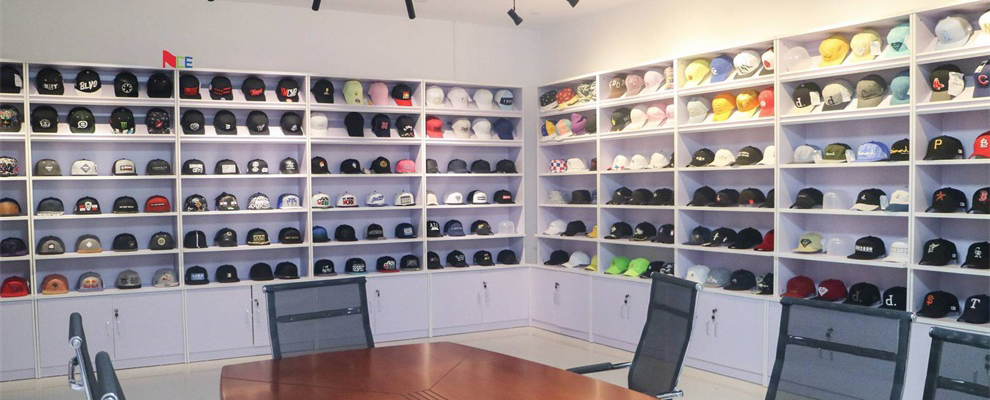 lucahat sample room SHOW ALL KINDS OF CAPS